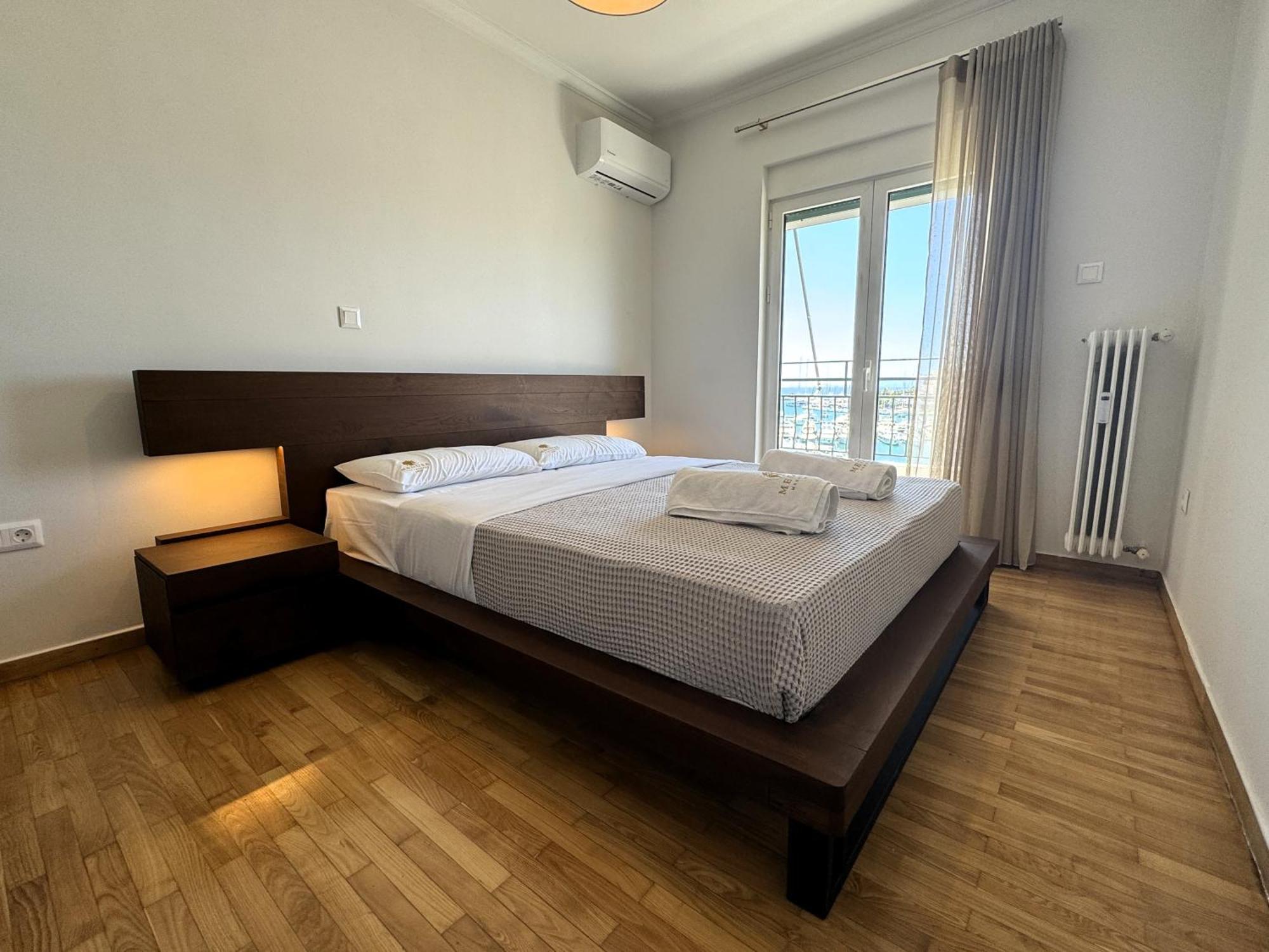 Piraeus Center Sea View Apartment Екстериор снимка
