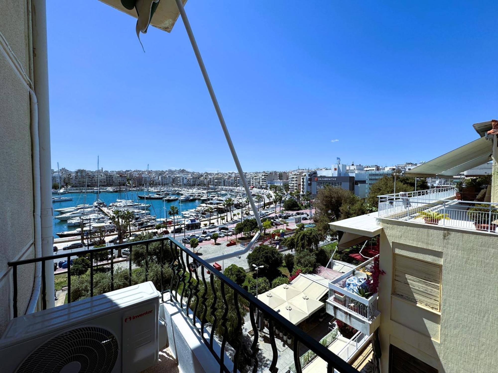 Piraeus Center Sea View Apartment Екстериор снимка