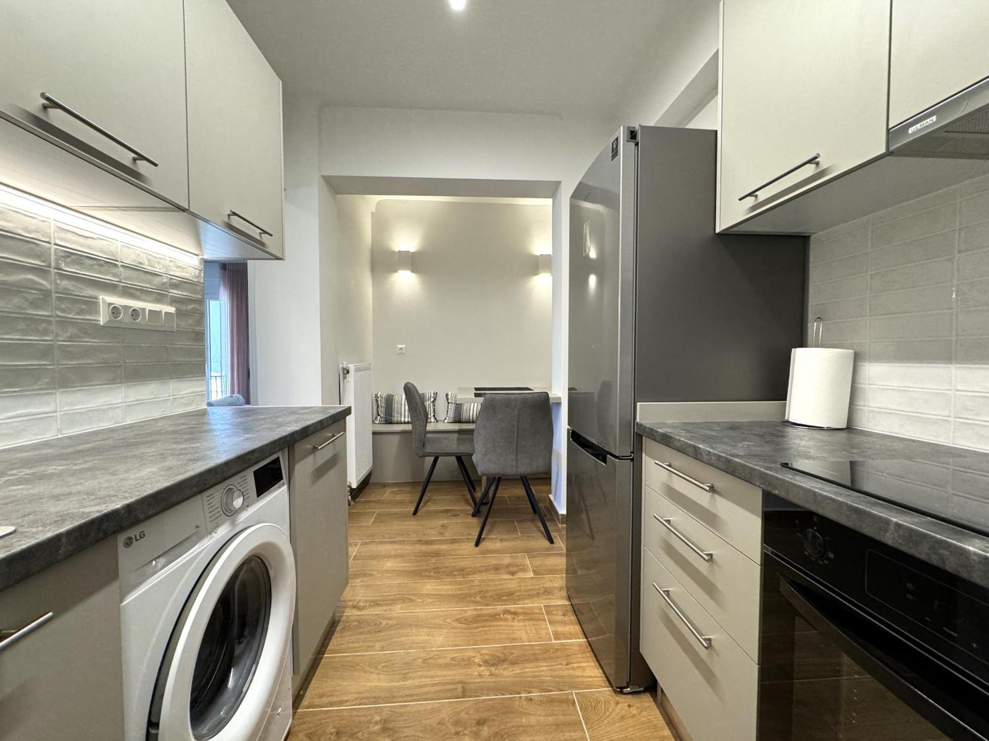 Piraeus Center Sea View Apartment Екстериор снимка